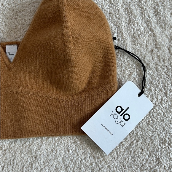 ALO Yoga Jet Set Cashmere Bra-NWT!! - Picture 4 of 10